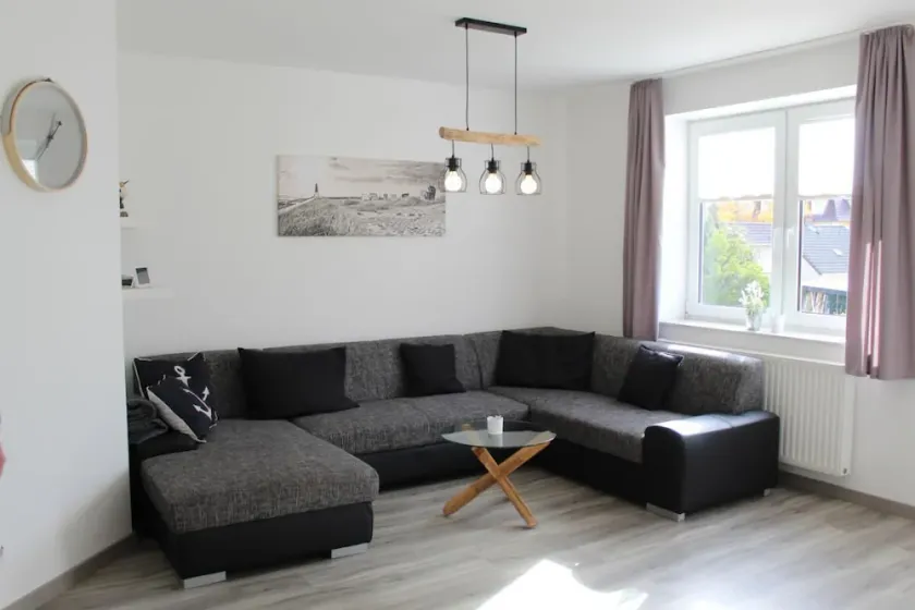 Villa Döser Strand vacation apartment 8 - Image 1