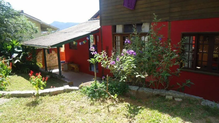 Beautiful house three blocks from the beach. South of Florianópolis Island - Image 1