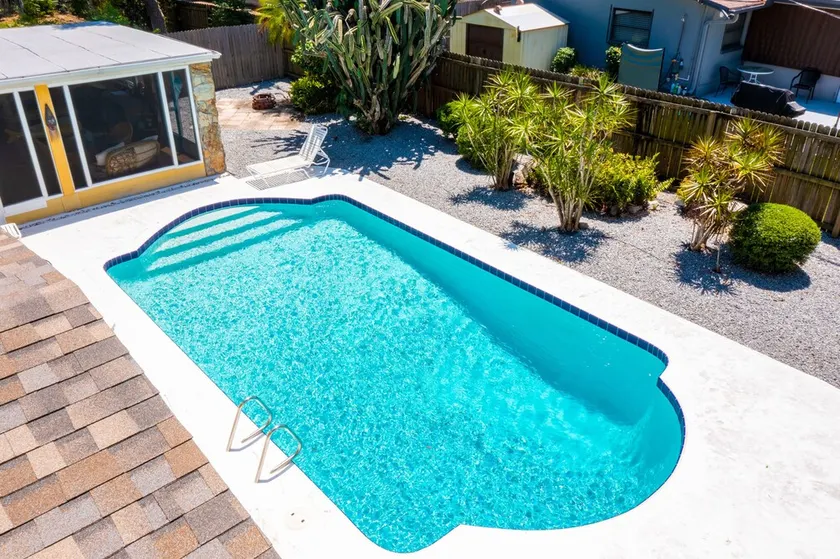 Hermosa casa remodelada: piscina al aire libre y sala de fiestas de Florida - Image 1