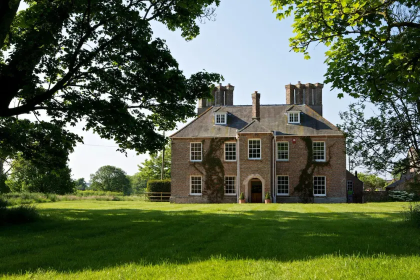 Luxury Dorset Farmhouse - Large Grounds & Beautiful Countryside Location - Image 1