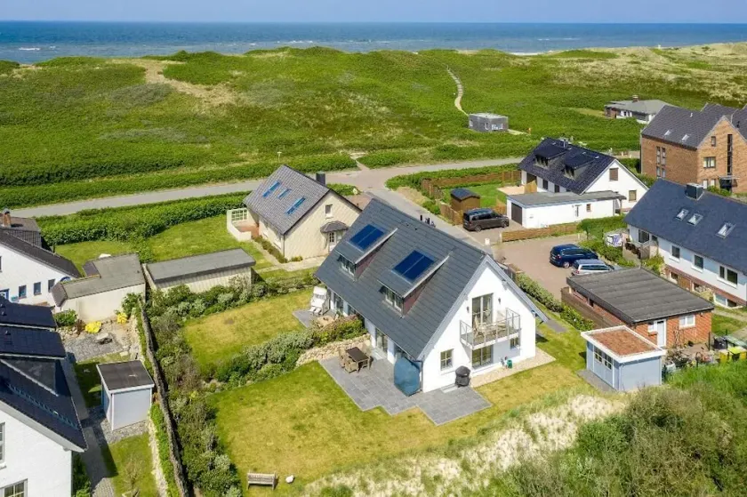 Das Haus Liegt nur Zwei Gehminuten zum Strand in Rantum - Image 1