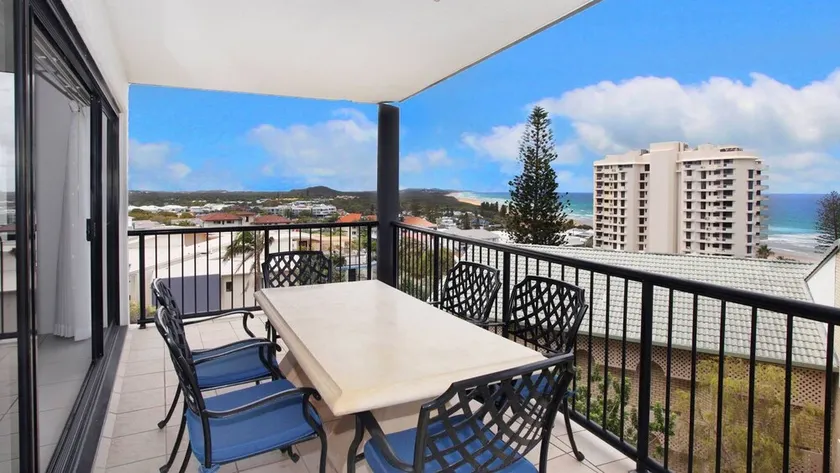 Unit 4 Beaumont Sur Mer - Image 1
