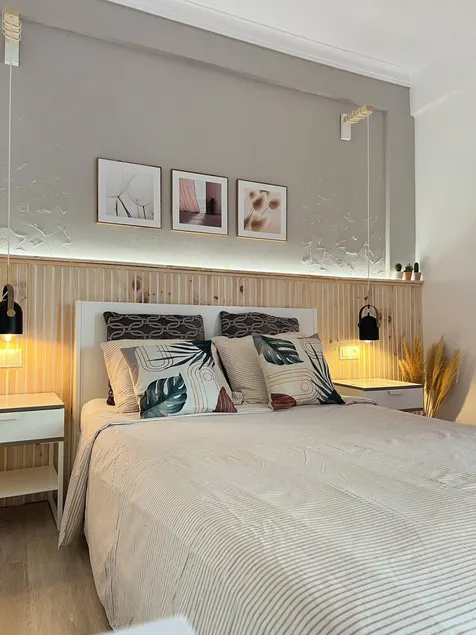 Room in apartment shared with other guests - Image 1
