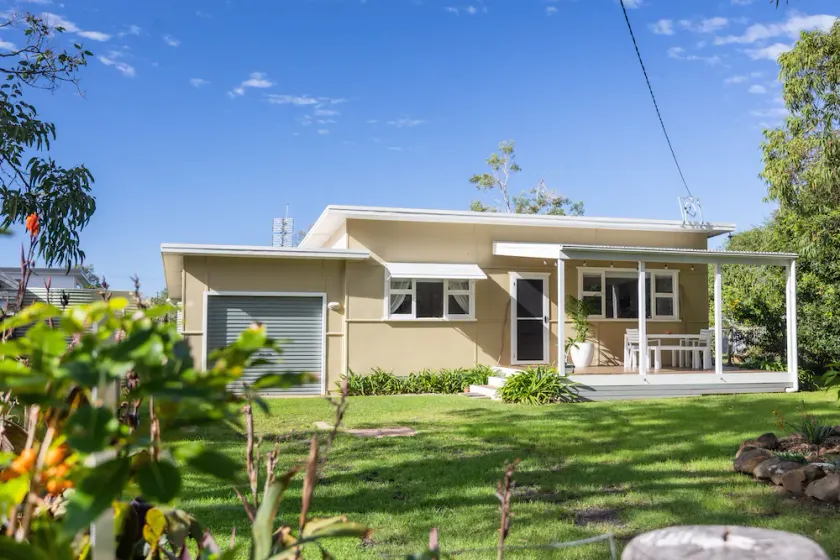 Mahi Beach House - Image 1