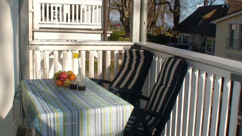 Appartement en duplex avec sauna et piscine à 200 m de la mer - Image 1
