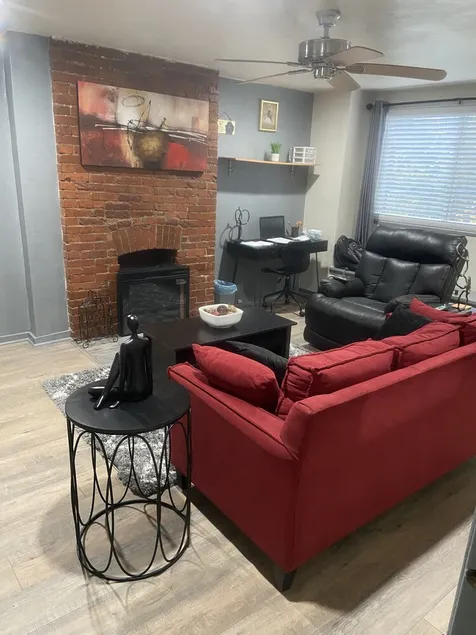 Comfortable and clean whole apartment, great for couples and friends getaways. - Image 1