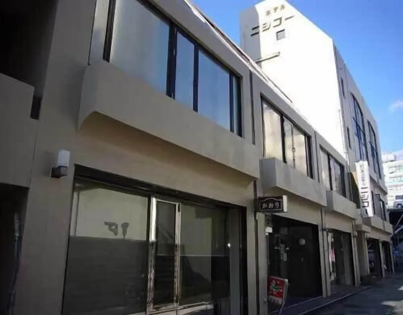 Business Hotel Nishiko - Image 1