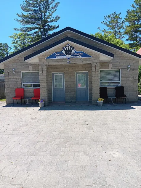 Wasaga Beach Area 2 - Unit #2- mins walk Beach 1 - Image 1