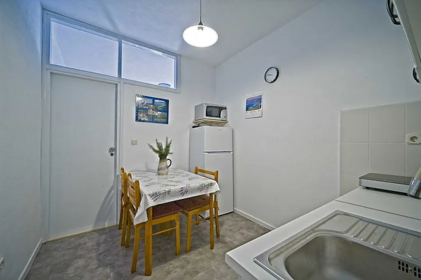 Matana Pomena - A4 One bedroom apartment with balcony and sea view - Image 1