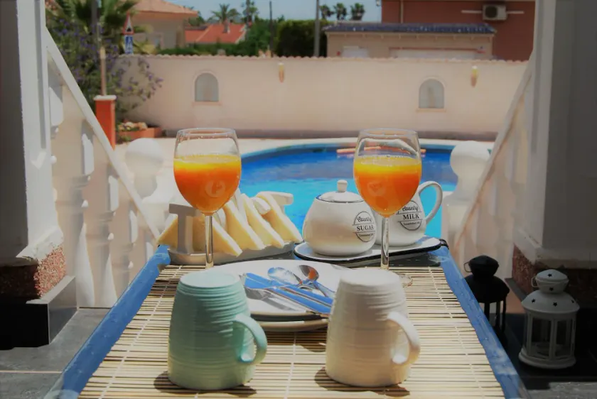 Fantastisk villa med privat pool full av ljus - Image 1