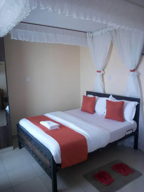 Hotel Daddy's - Image 1