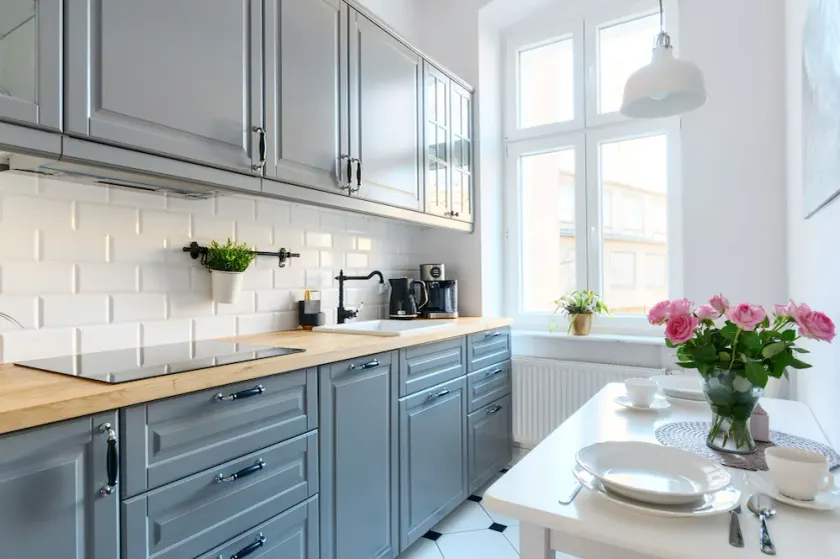 Apartament Nowe Miasto - Skwer Malarzy - Image 1