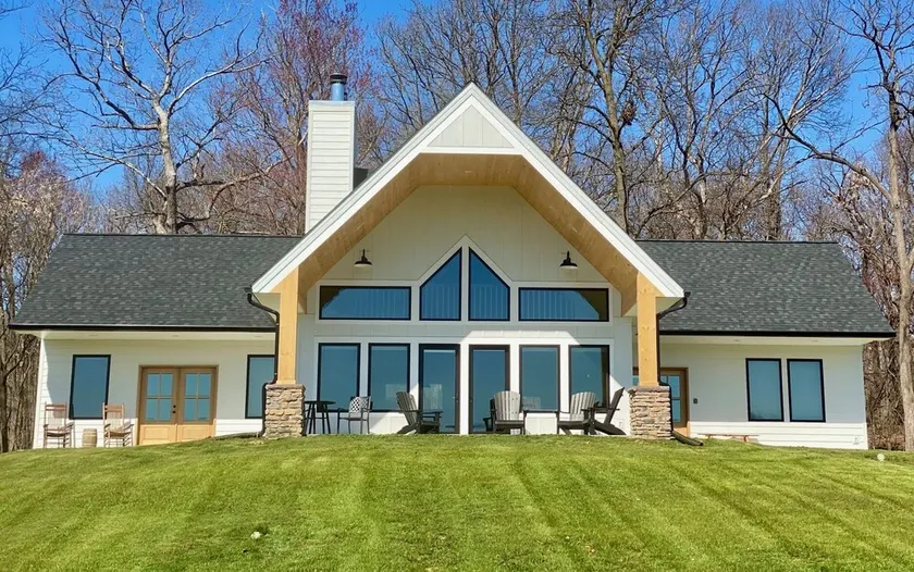 The Lodge at Barefoot Farms - Image 1