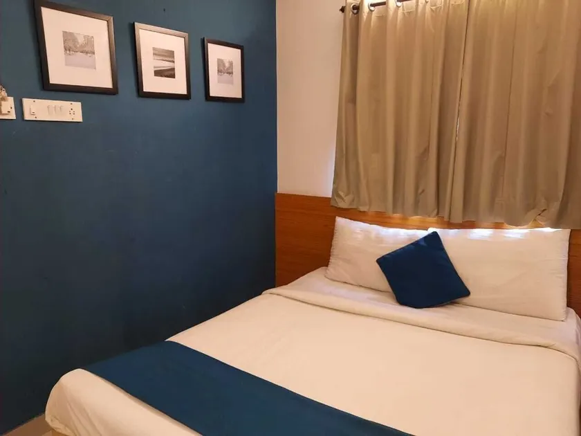 1 BHK and  BHK Flat, service appartment, fully furnished flat, - Image 1