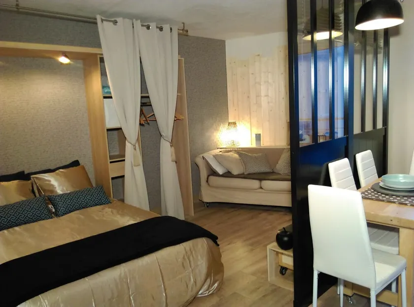 very nice studio with real quiet bed at 1400m. from the center and the beaches - Image 1