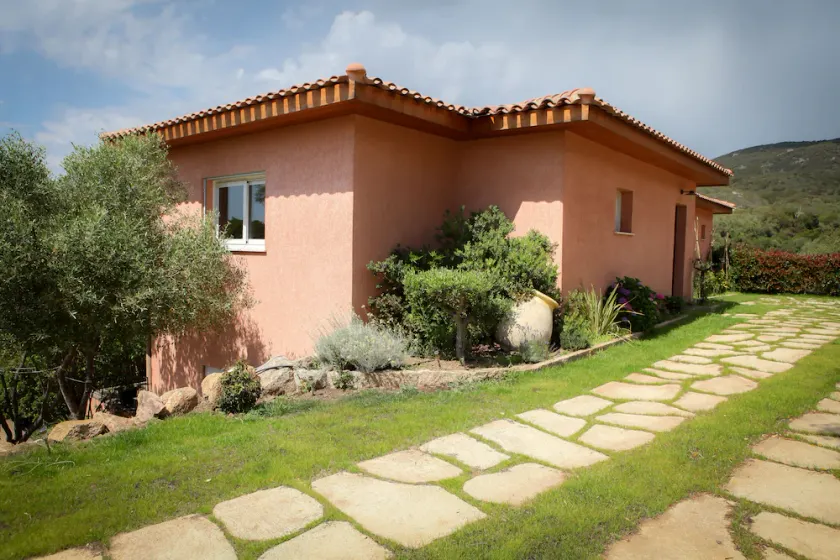 Olmeto Plage: Spacious 3-bedroom apartment 200 meters from the ocean - Image 1