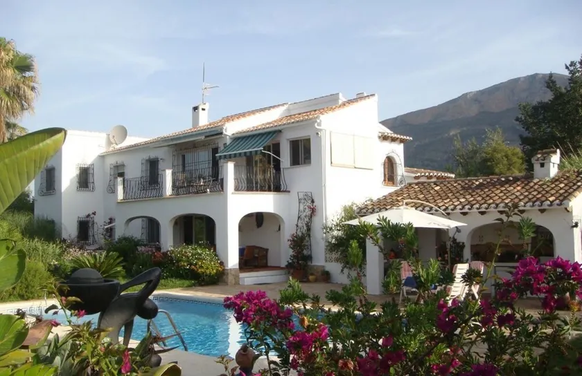 Ferienwohnung in einer Finca zwischen Meer, Bergen und Weinfeldern - Image 1