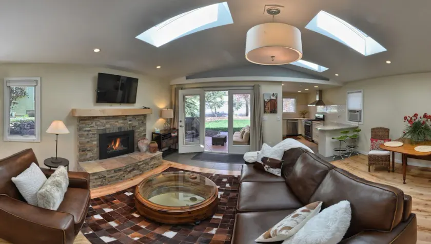 Gorgeous New Canyon Cottage steps to 5 star Broadmoor and limitless trail system - Image 1