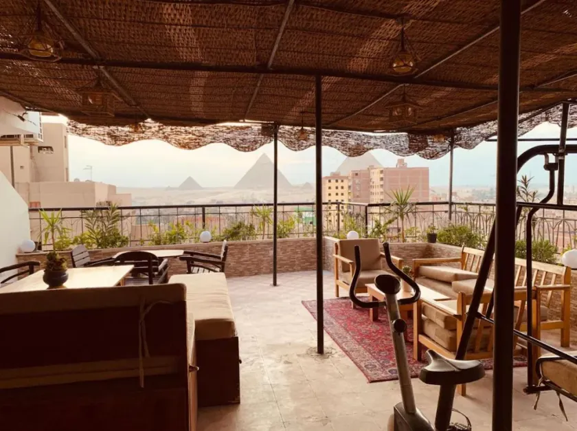 Draz pyramids view Bed & breakfast - Image 1