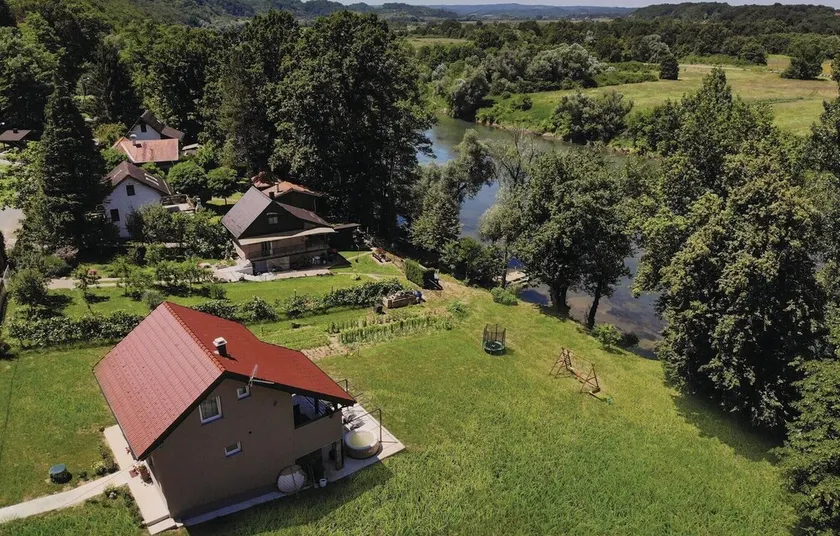 Schönes Haus in Pokupska Slatina mit WLAN - Image 1
