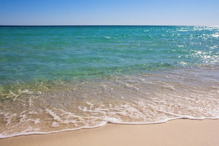Steps from the Beach! Private Beach Home! Sleeps 10! - Image 1