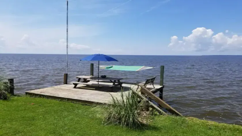 Peaceful on the Albermarle Sound - Image 1