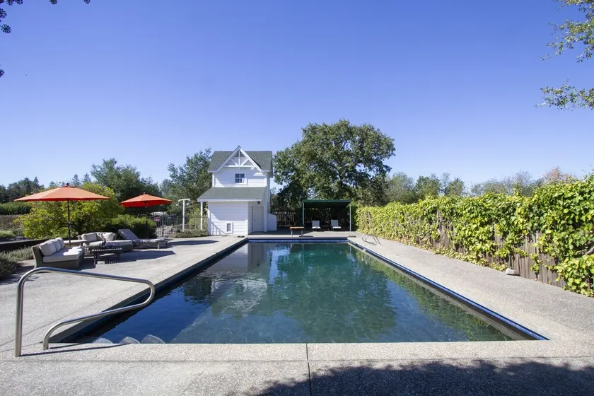 Alexander Valley Estate (neben dem Jordan Weingut) - Image 1