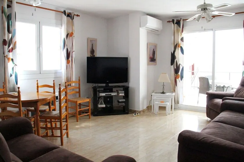 3 Bed Apt Villamartin Plaza, Great Food, Sun, Beaches and Golf - Image 1