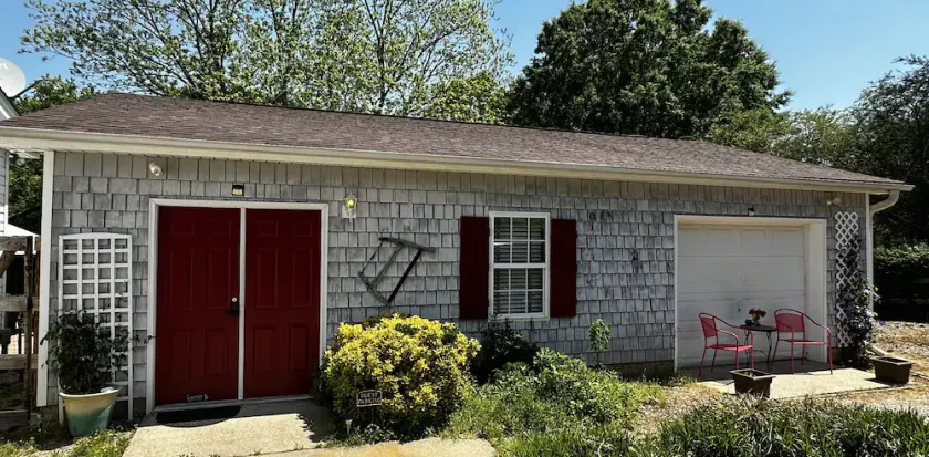 Cozy Private Guest House near Neuse River in Raleigh, Pet-Friendly! Premier Host - Image 1