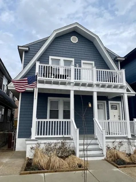 Renovated 2nd flr Condo 3 blocks from Ventnor beach, right off of Ventnor ave! - Image 1