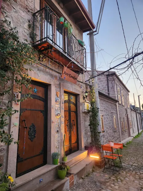 Azra konuk evi restoran - Image 1