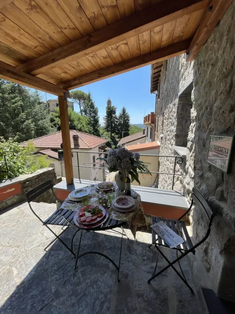 House in the woods 15 km from the 5 Terre - Image 1