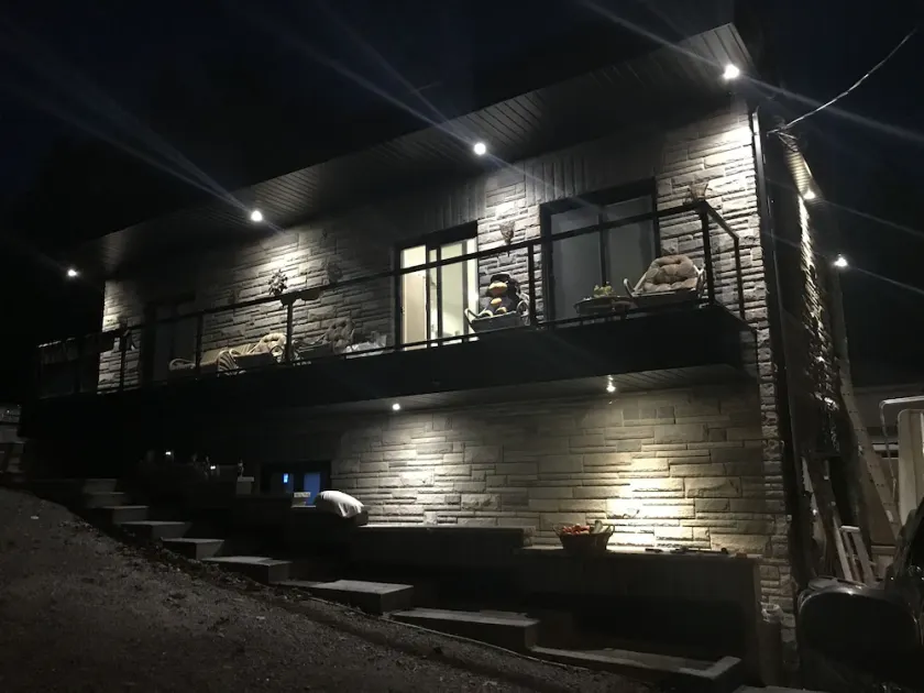 House on Trent waterways<br>Sturgeon lake water access - Image 1
