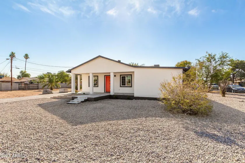NEW! Modern Style Home with Fire Pit + BBQ Grill -12 min from State Farm Stadium - Image 1