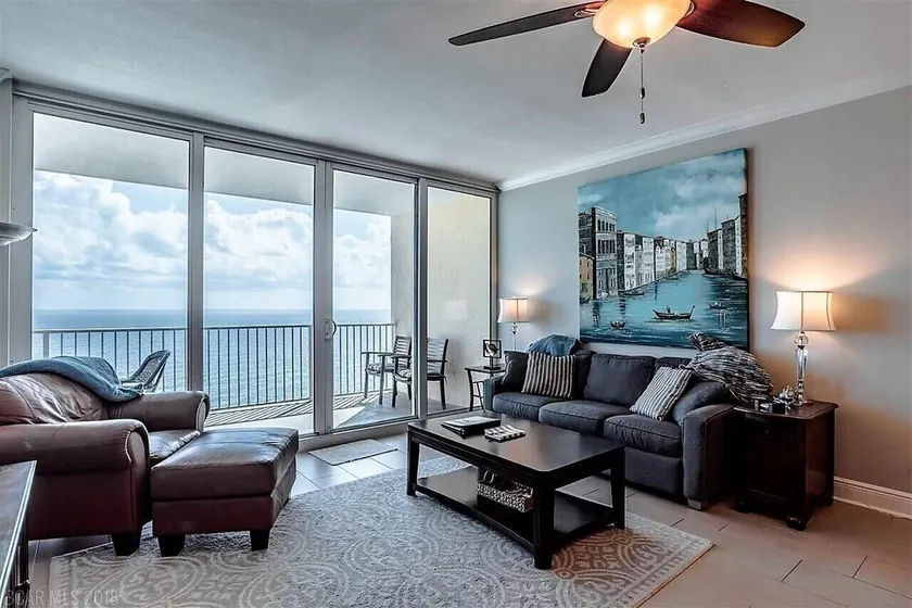 San Carlos Luxury Beachfront Condo 3 Chambres - Image 1