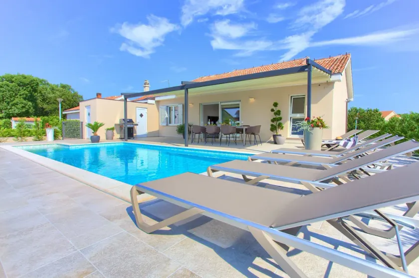 Villa Elegant with heated pool (Kvarner - Vrh) - Image 1