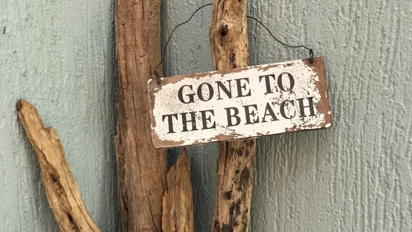 'Sunidaze House Beachside' by HolidayCo - Image 1