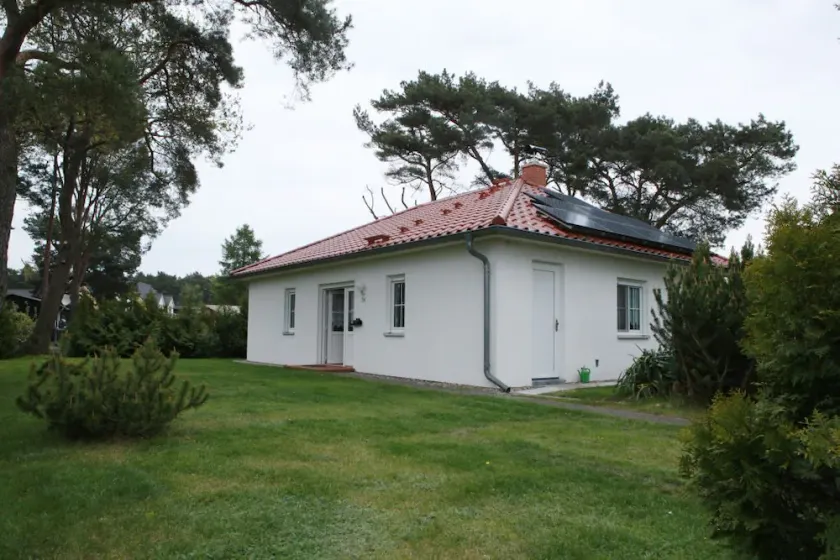 Bungalow con giardino bello - Image 1
