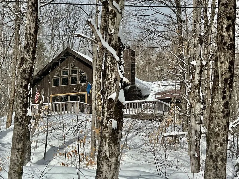 Your Vermont Mountain Haven Pet Friendly home with Hot tub! - Image 1