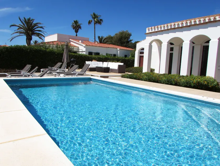 Villa en bord de mer à Santo Tomas, Minorque, Îles Baléares .... - Image 1