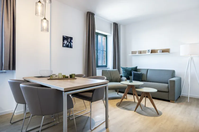 Hafenapartment in Toplage mit Balkon und Nutzung der Hauseigenen Saunalandschaft - Image 1