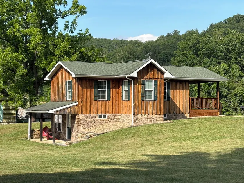 Cabin Fever in the foothills of the Blue Ridge Mountains - Image 1