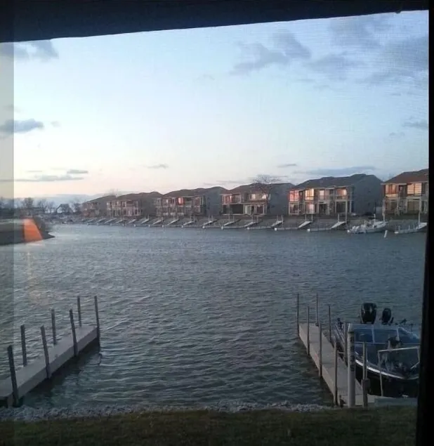 One Bedroom Condo In Green Cove Resorts - Image 1