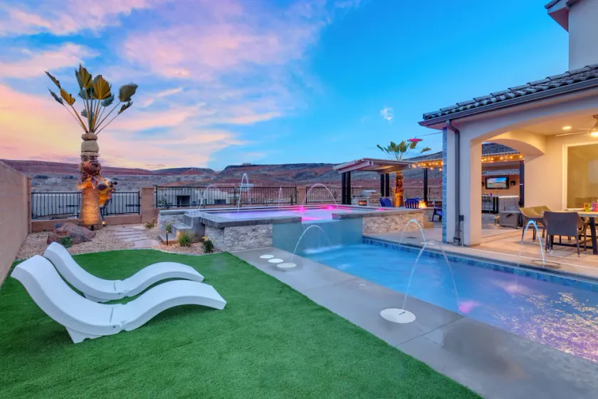 Maison avec barbecue, piscine privée et jacuzzi | Vue lac - Image 1