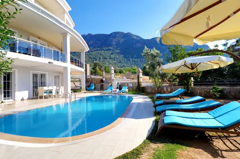 Private 5 bedroom villa in ovacik With heated pool and WIFI - Image 1