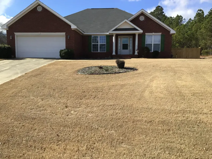 Recently Reduced!Masters rental. 4 BR 2800 sq ft home, just 5 mi from  Masters - Image 1