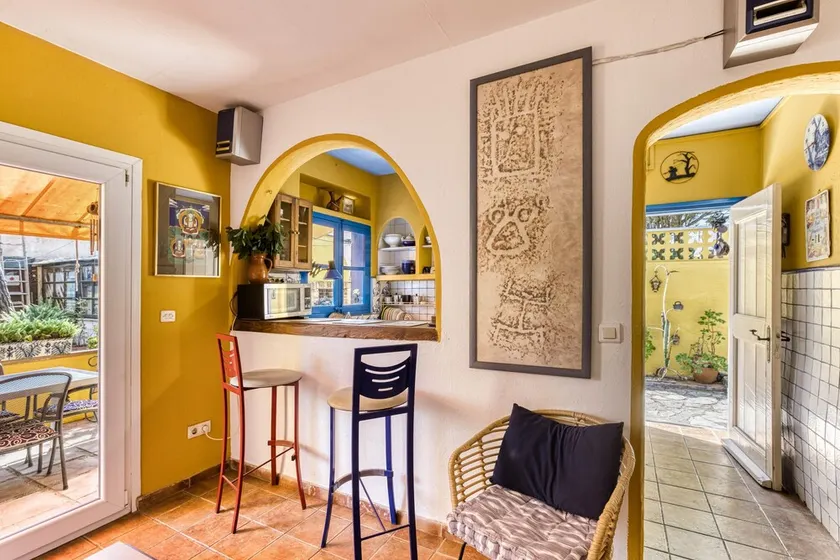 Ferienhaus „Casa en urb Cala Montgó“ mit privater Terrasse und WLAN - Image 1