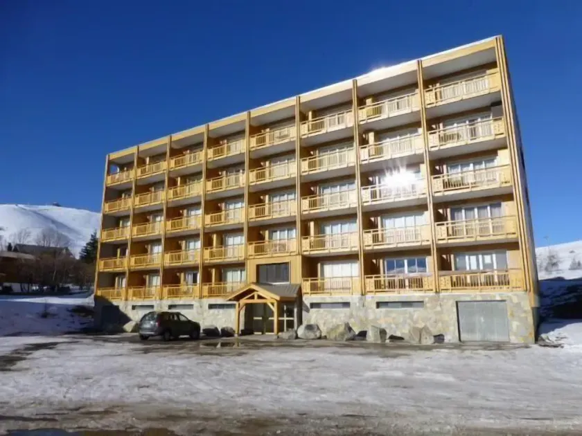 A 50m dalle piste di sci, 4° piano, balcone, televisione, 30m², Alpe d'Huez - Image 1