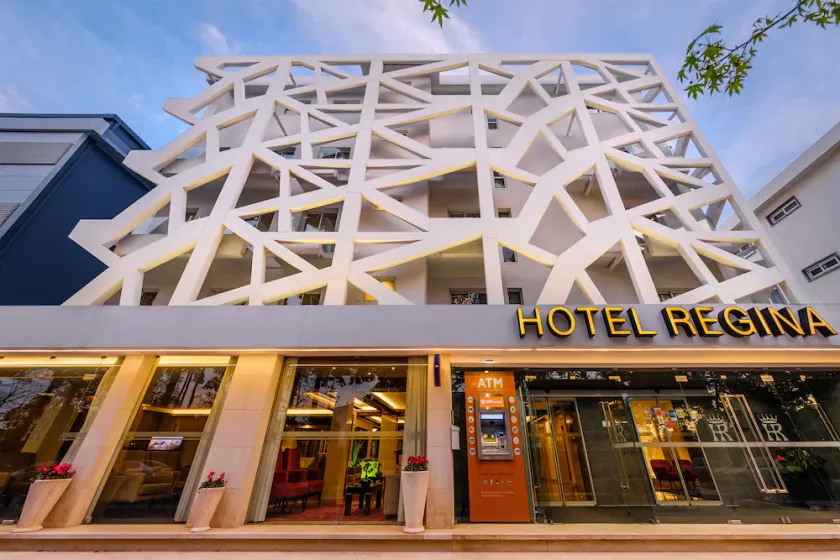 Hotel Regina - Image 1