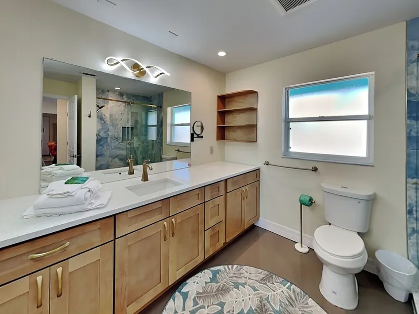 244 Flamingo - Image 1